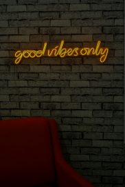 Good Vibes Only - Galben Iluminare decorativă LED din plastic 76x2x19 Galben